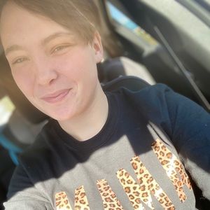 Meet your Posher, Pamela